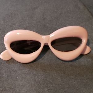 Ladies sunglasses